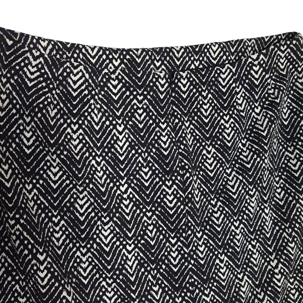 Jones Studio Skirt Womens 14 Black White A Line Stretch Knee Length Geometric - Picture 4 of 11
